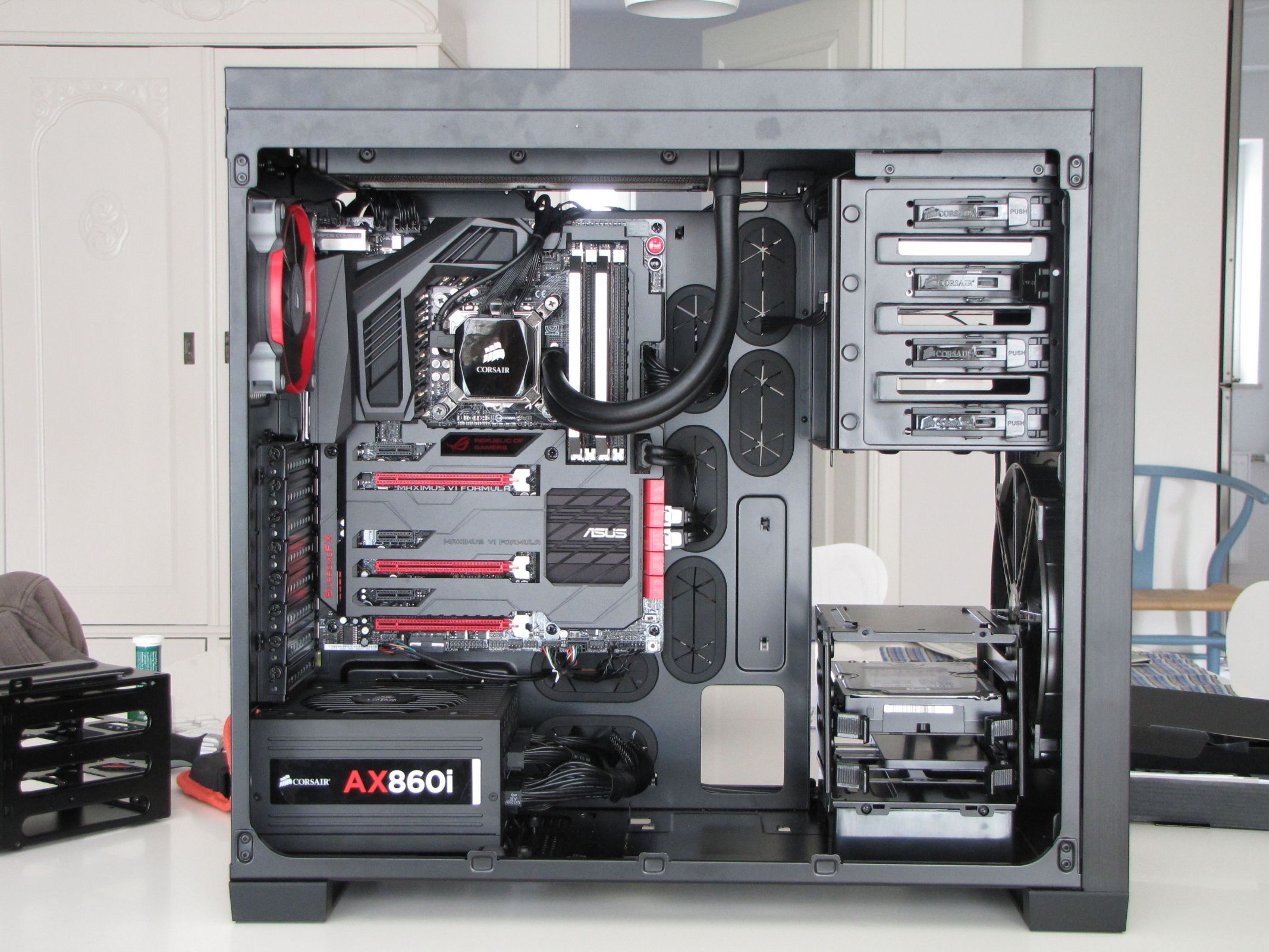 ASUS/Intel/Corsair black and red build