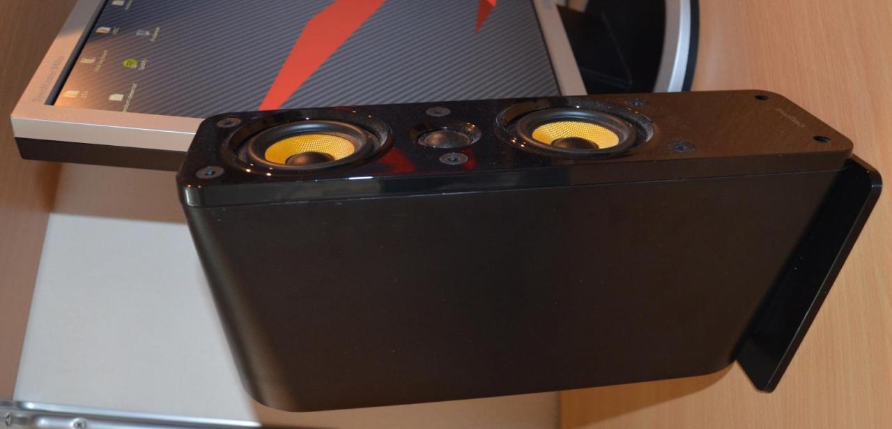 How do i setup surround speakers with 3 monitors Troubleshooting