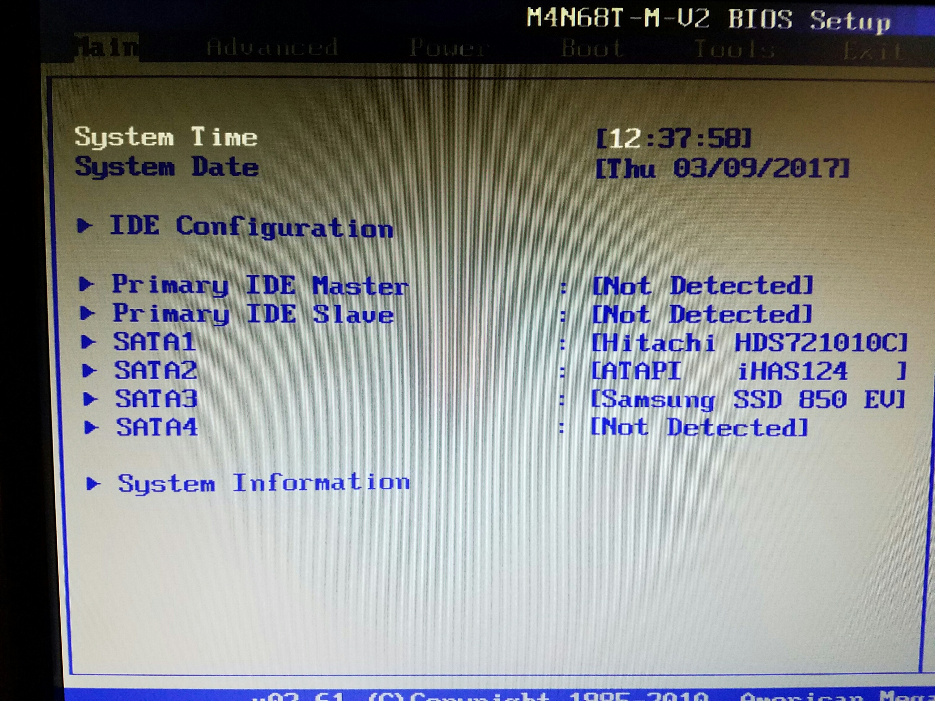Биос не видит систему. Ссд пропал из биос. M4n68t флешка биоса Winbond. SSD info in BIOS. ASUS m4n68t-m настройка памяти в биосе.