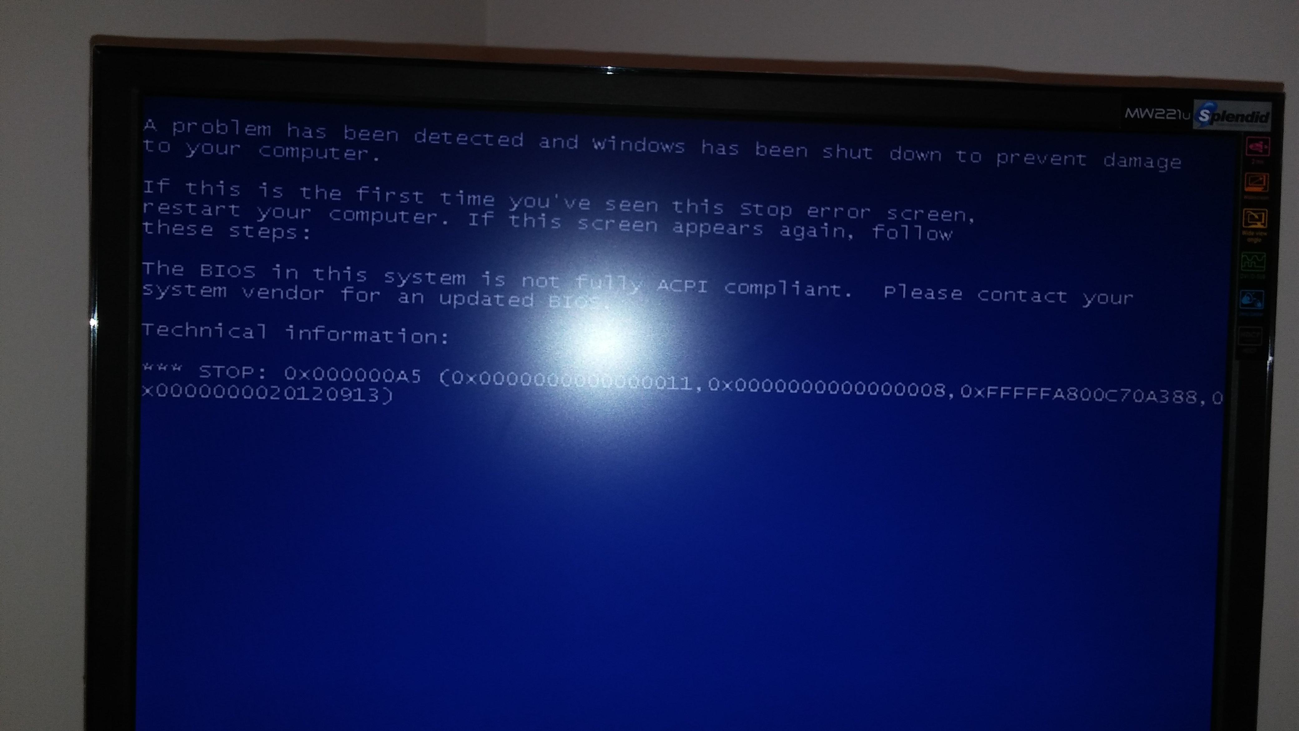 Amd синий экран. Синий экран смерти acpi BIOS Error. Бсод виндовс 7. Синий экран смерти Windows 10. Acpi BIOS Error при загрузке Windows.