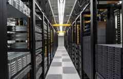 datacenter (server farm).jpg