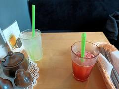 My brother had a lemon and I a strawberry and also a lemon ice tea for lunch