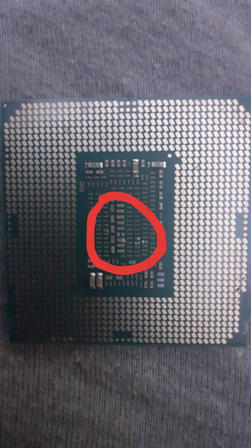 Will a Physically damaged CPU still work? CPUs, Motherboards, and Memory Linus Tech Tips