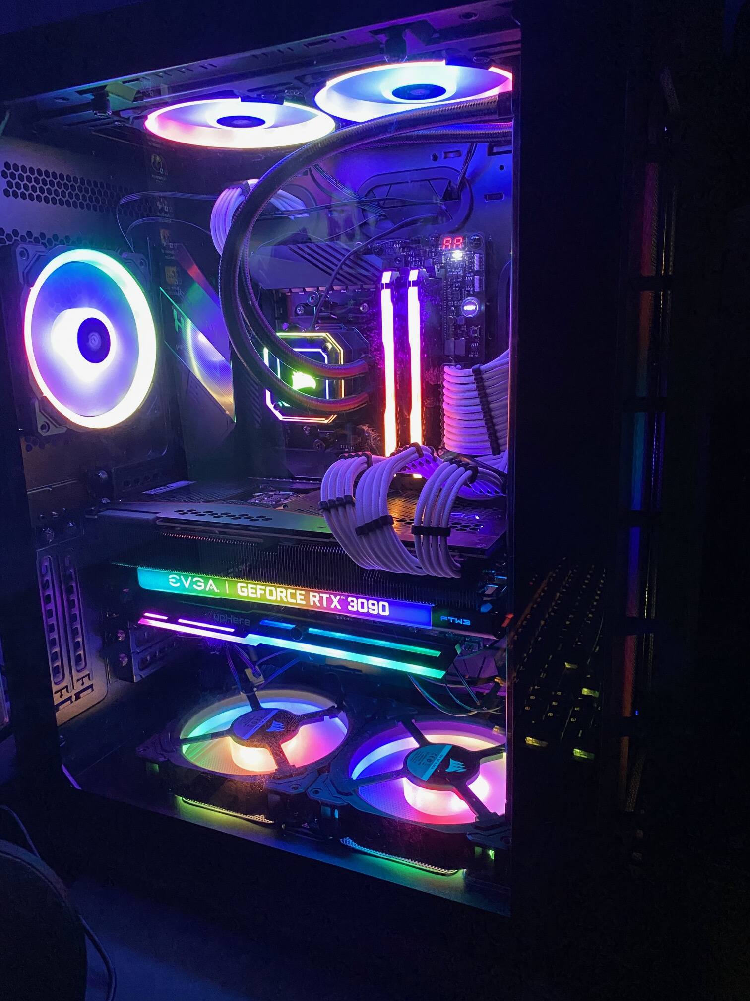 GPU RGB Sync - Cases and Mods - Linus Tech Tips