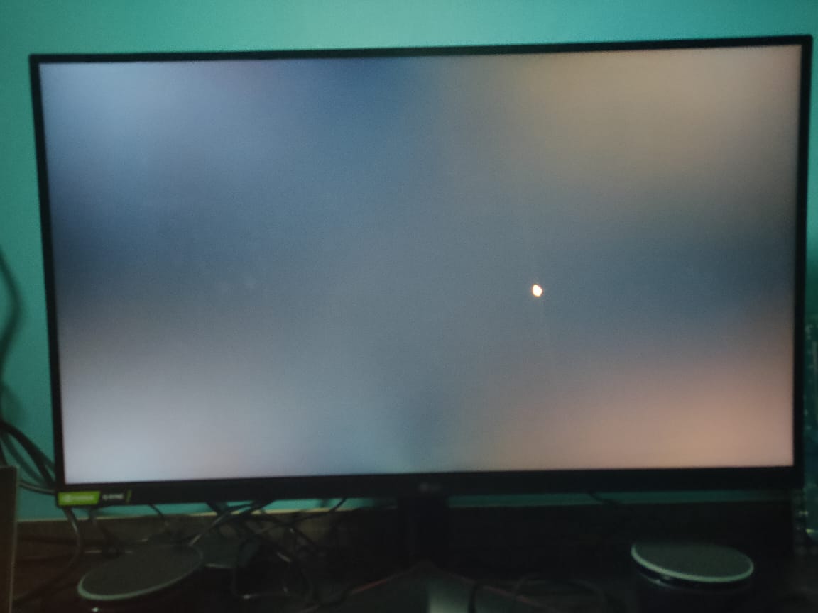 Should I go through with replacement? Is this bad backlight bleed? -  Displays - Linus Tech Tips