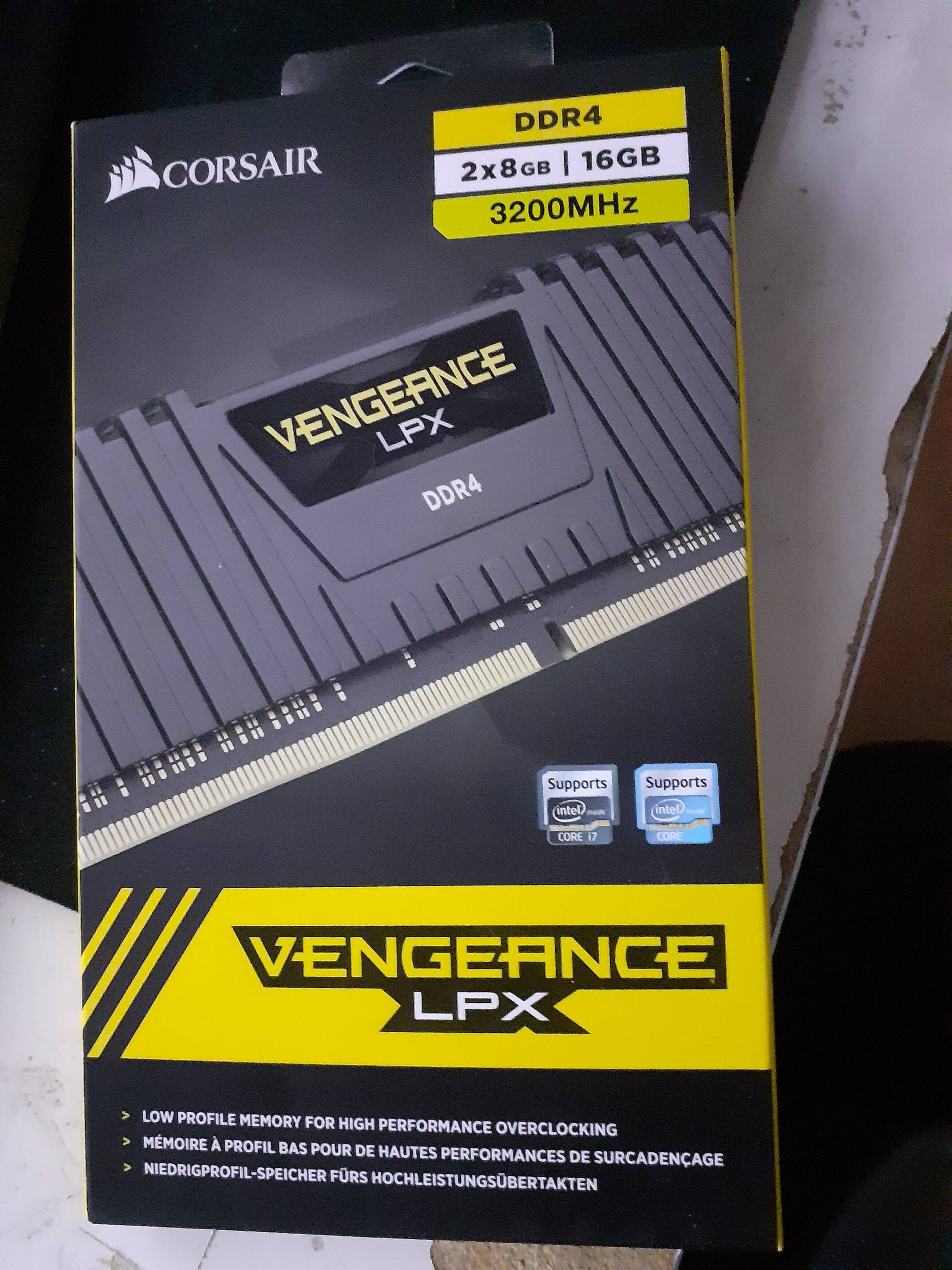 CORSAIR Vengeance DDR4 8GB/16GB/32GB 3200MHz/3600MHz Memory RAM for Desktop  PC Enthusiast Gaming Computer