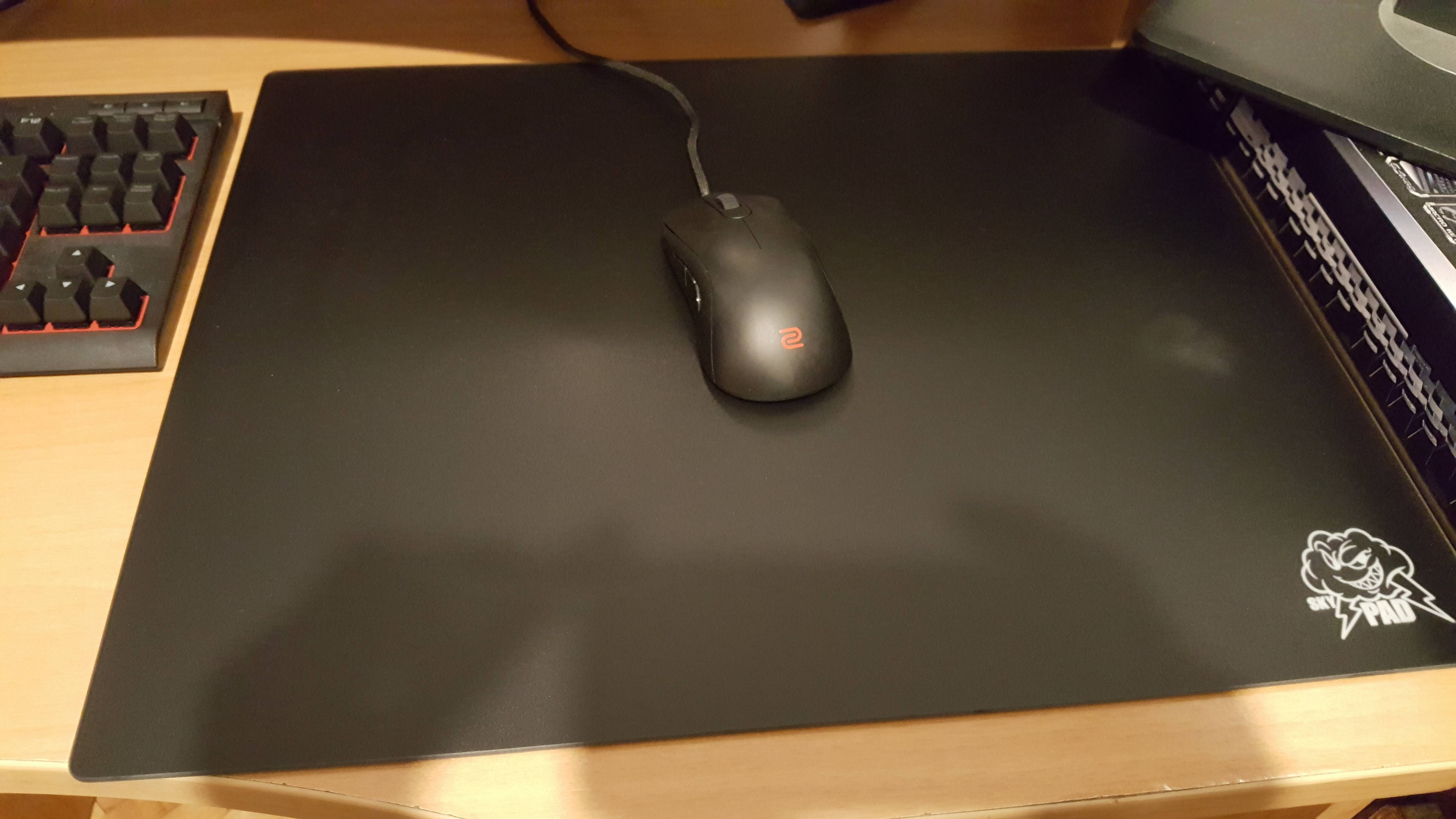 Skypad 3.0 XL (glass mousepad) - Member Reviews - Linus Tech Tips