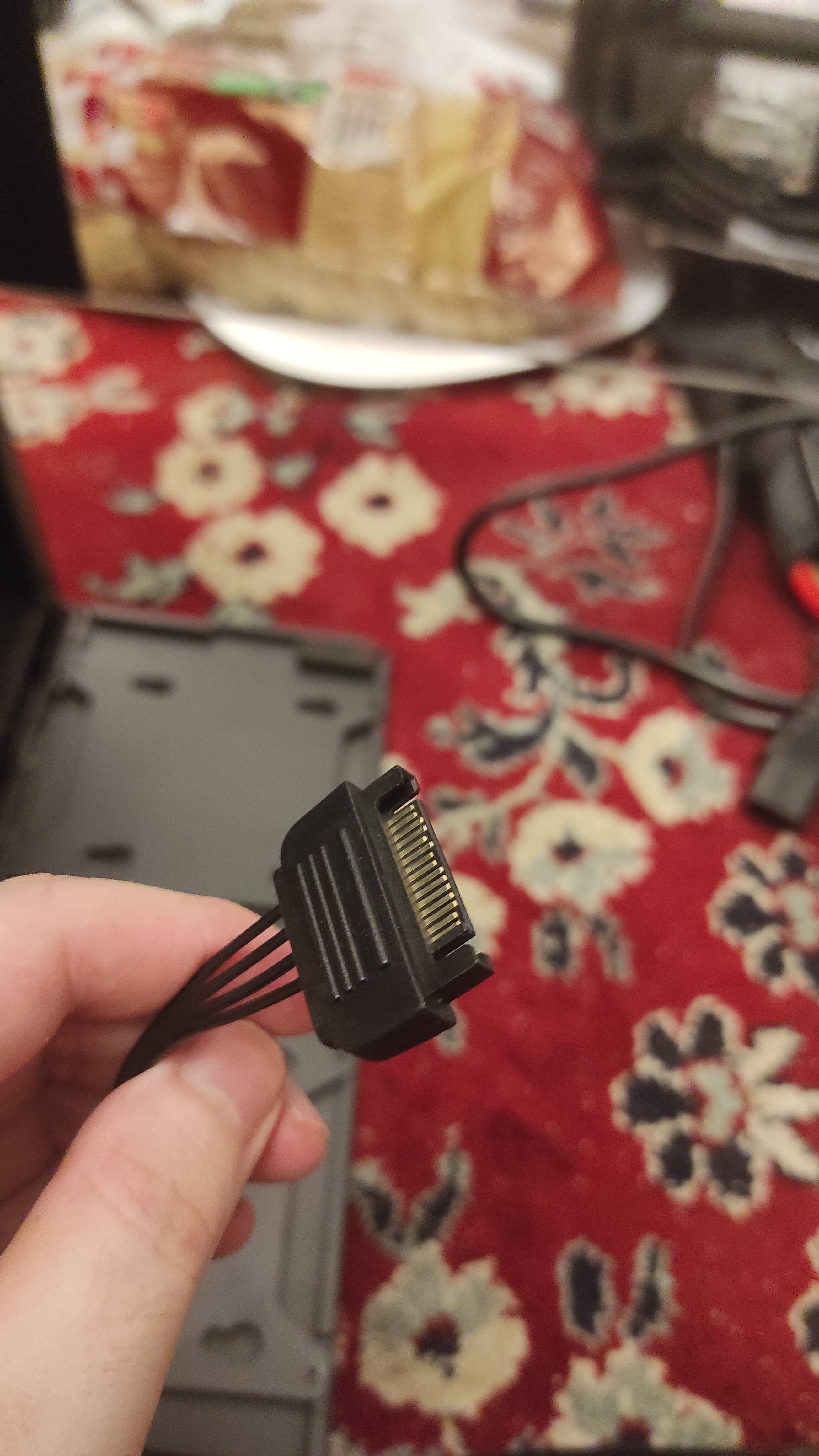 Pc wont turn on & unknown cables Power Supplies Linus Tech Tips