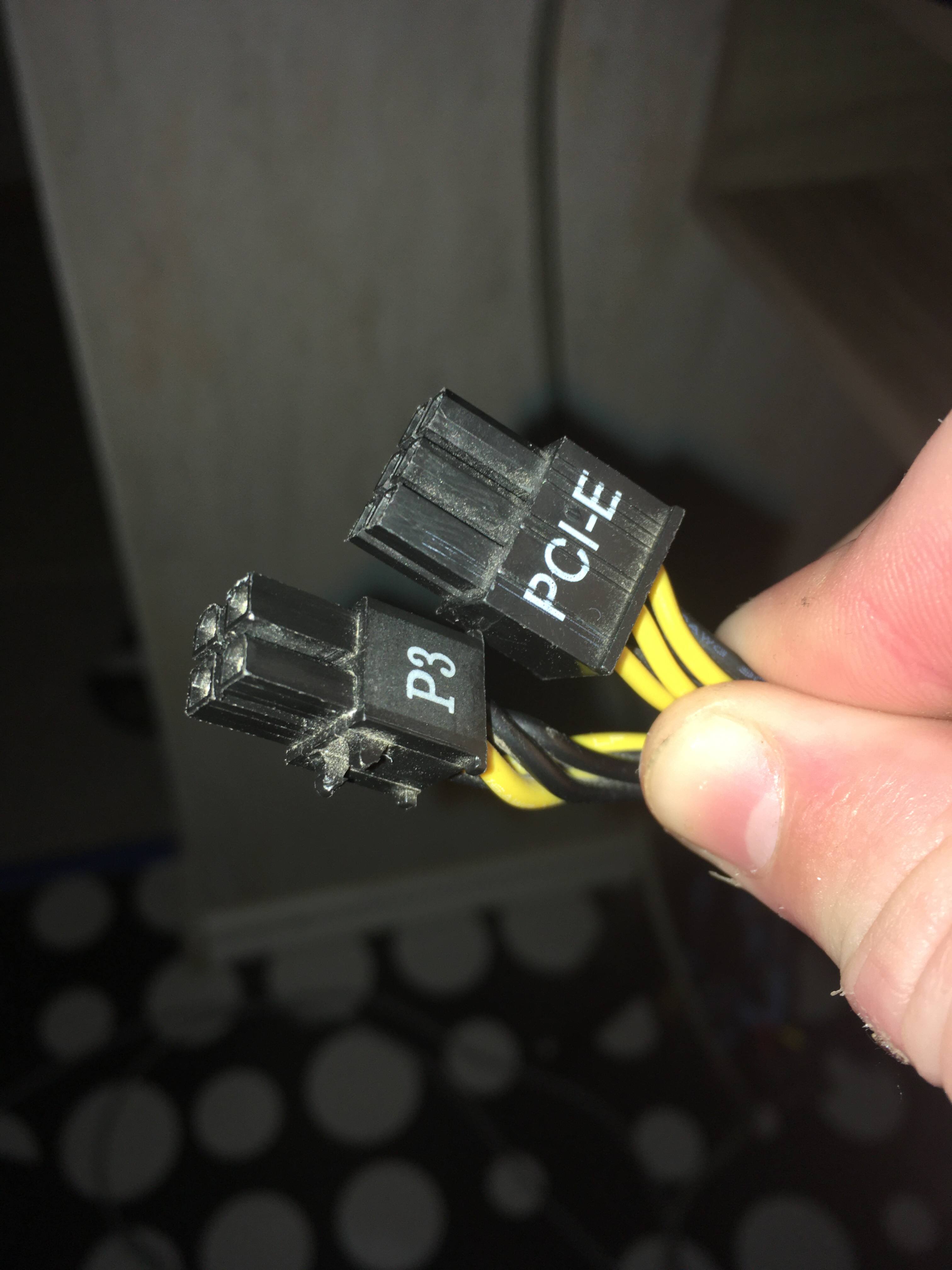 Pc not showing display, dont know the problem. Troubleshooting