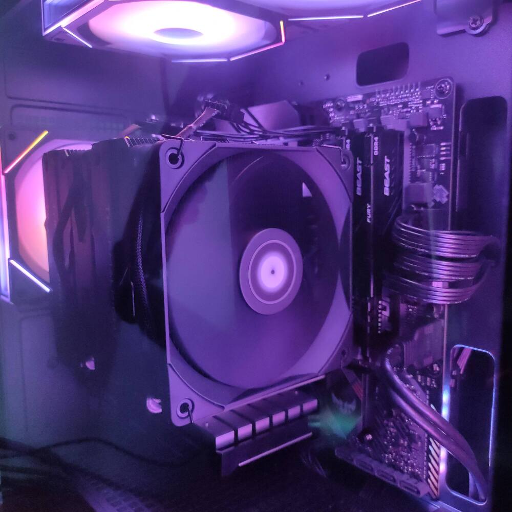 Cpu cooler sag??? General Discussion Linus Tech Tips