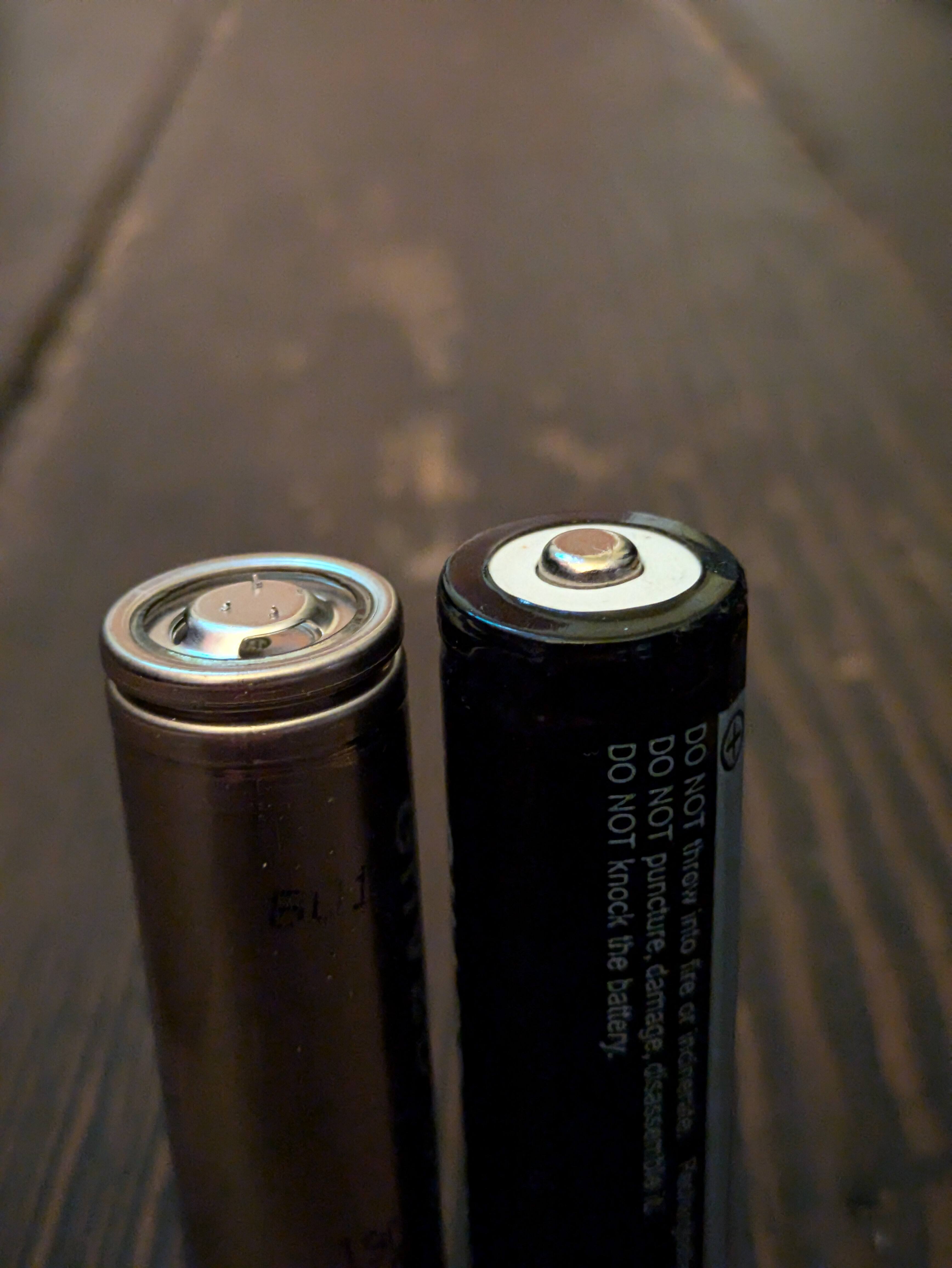Make 18650s long again - Hobby Electronics - Linus Tech Tips